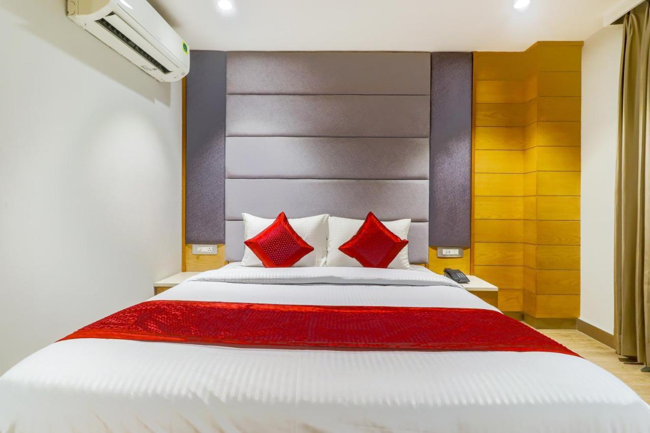 Hotel Bricks, Karol Bagh, New Delhi Exterior foto
