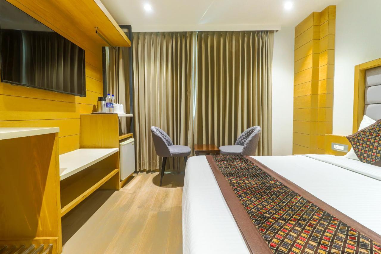 Hotel Bricks, Karol Bagh, New Delhi Exterior foto