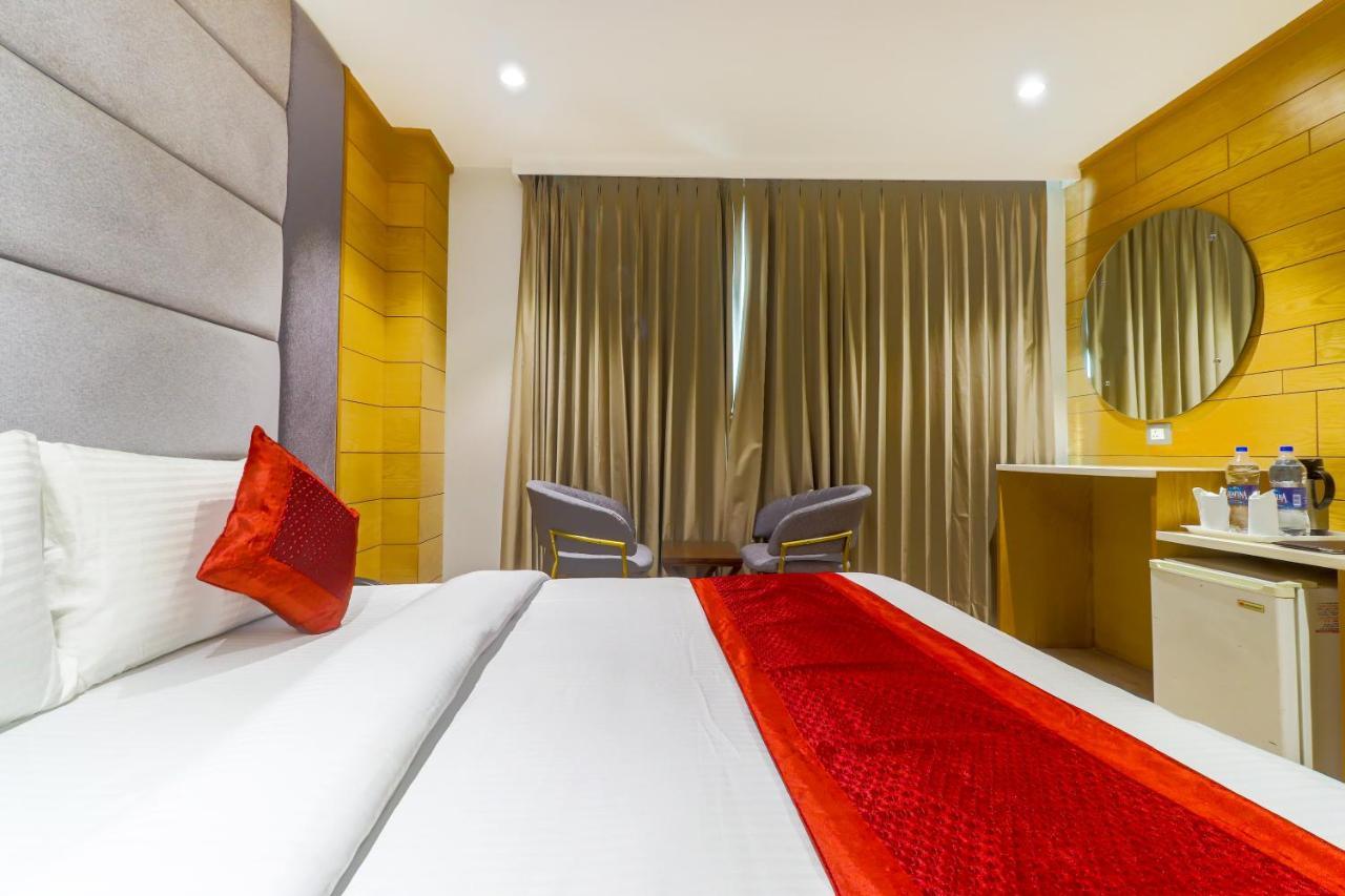 Hotel Bricks, Karol Bagh, New Delhi Exterior foto